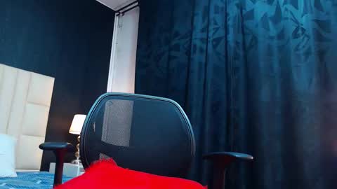 Thomas Turner online show from September 25, 2025, 11:30 pm