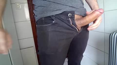 thomaz__ online show from October 13, 2025, 7:03 pm