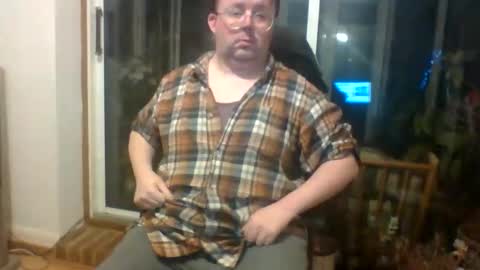 Snapshot of thomsam88 chatting on October 28, 2025, 2:37 am Thomsam88 check out my bio for loads of hot videos mmmmmmmmmm online show from October 28, 2025, 2:37 am