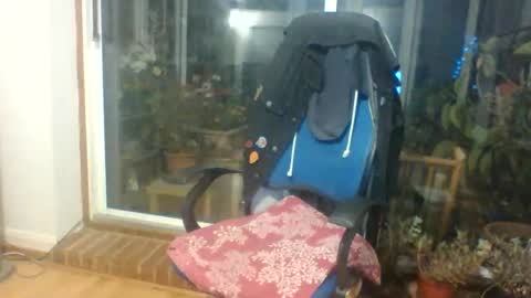 Snapshot of thomsam88 chatting on November 10, 2025, 2:10 am Thomsam88 check out my bio for loads of hot videos mmmmmmmmmm online show from November 10, 2025, 2:10 am