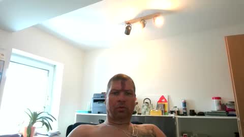 Snapshot of thomsen1478 chatting on February 17, 2026, 9:17 am thomsen1478 online show from February 17, 2026, 9:17 am