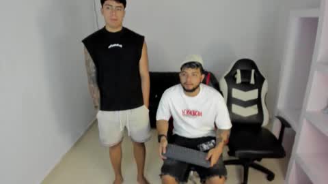 thomson_hot01 online show from February 26, 2026, 5:50 am