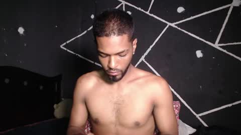 Snapshot of thonyfoster chatting on June 19, 2026, 12:53 pm thonyy online show from June 19, 2026, 12:53 pm