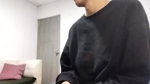 thonyy online show from October 13, 2025, 12:32 am