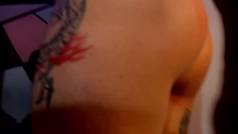 Snapshot of thristan_222 chatting on December 23, 2024, 2:35 am Thristan online show from December 23, 2024, 2:35 am