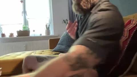 Snapshot of throatface_killah chatting on September 13, 2025, 3:12 pm throatface_killah online show from September 13, 2025, 3:12 pm