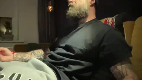 Snapshot of throatface_killah chatting on October 14, 2025, 7:14 pm throatface_killah online show from October 14, 2025, 7:14 pm