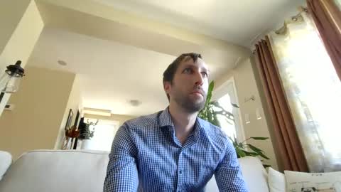 throwawayafteruse20202 online show from September 11, 2025, 7:25 pm