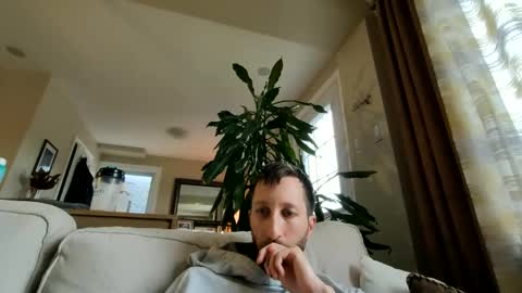 throwawayafteruse20202 online show from September 22, 2025, 7:49 pm