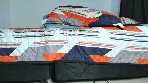 Snapshot of thunder_naugthy chatting on February 7, 2025, 9:04 pm Juan osorio online show from February 7, 2025, 9:04 pm