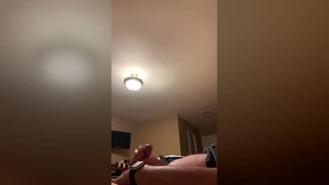 thursdaynite online show from April 4, 2026, 1:26 am