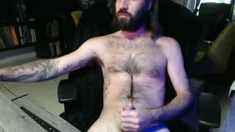 The Italian online show from October 27, 2025, 8:35 pm