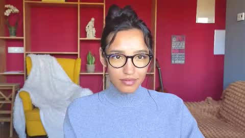 tia_j online show from October 29, 2025, 8:16 am