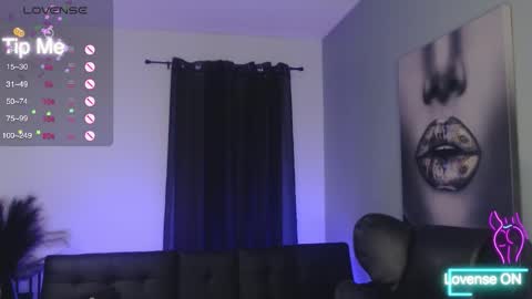 Tia Bella online show from November 19, 2025, 10:54 pm