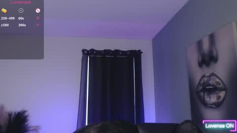 Tia Bella online show from April 2, 2026, 8:28 pm