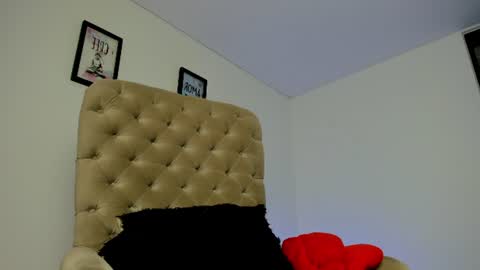 Snapshot of tiago_hannah chatting on July 11, 2026, 8:17 am carolina online show from July 11, 2026, 8:17 am