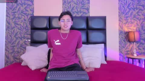 Snapshot of tian_sex chatting on May 15, 2026, 4:08 am online show from May 15, 2026, 4:08 am