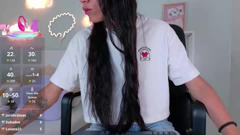 TIANA  online show from September 24, 2025, 7:39 pm