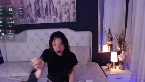 LIA online show from November 13, 2025, 2:27 pm