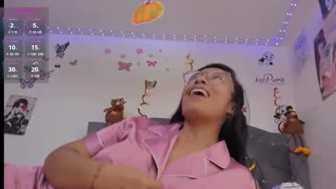 Snapshot of tiana_violet chatting on November 22, 2025, 10:20 pm tiana_violet online show from November 22, 2025, 10:20 pm