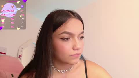 Snapshot of tianale chatting on November 4, 2025, 8:08 pm Tiana Le online show from November 4, 2025, 8:08 pm