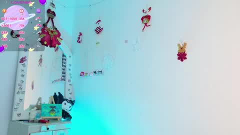 Snapshot of tianale chatting on November 19, 2025, 12:21 am Tiana Le online show from November 19, 2025, 12:21 am