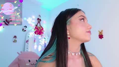 Snapshot of tianale chatting on November 20, 2025, 12:33 am Tiana Le online show from November 20, 2025, 12:33 am