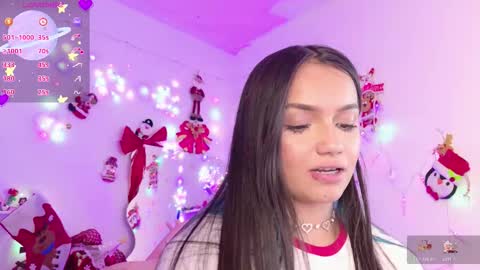 Snapshot of tianale chatting on December 16, 2025, 1:21 am Tiana Le online show from December 16, 2025, 1:21 am