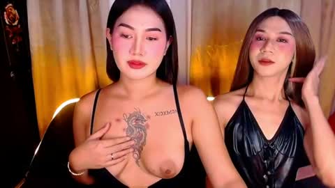 tiarrafoxs online show from July 28, 2026, 9:59 am