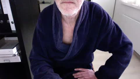 tiburzio online show from January 24, 2025, 8:13 am