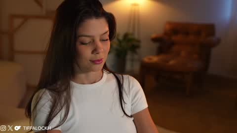 Tifa online show from January 29, 2025, 8:56 pm