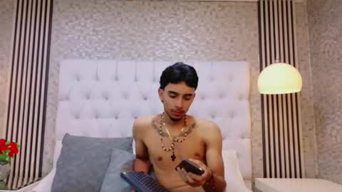 Snapshot of tifannyandethan chatting on March 4, 2026, 3:12 am Ethan and Tifanny online show from March 4, 2026, 3:12 am