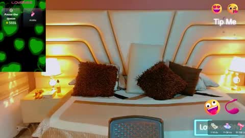 Tifannysexy69 online show from November 19, 2025, 12:16 pm