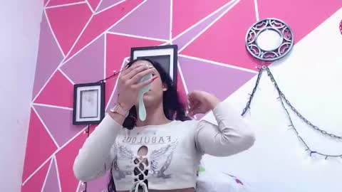 tifany_adamss online show from October 25, 2025, 8:14 pm