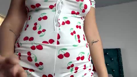 Snapshot of tifany_ramirez4w chatting on April 1, 2026, 5:32 pm Estefana Ramrez online show from April 1, 2026, 5:32 pm