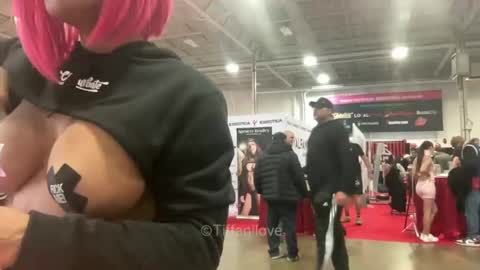 Tiffani Love online show from December 7, 2024, 2:42 am