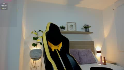 T I F F A N N Y online show from February 3, 2026, 7:19 pm