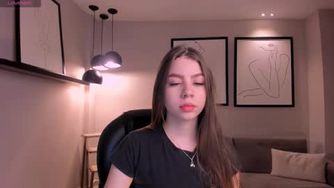 Tiffanny Sins online show from October 23, 2025, 4:23 am