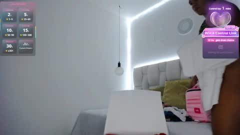 Snapshot of tiffany___pink chatting on February 10, 2025, 1:14 am tiffany online show from February 10, 2025, 1:14 am