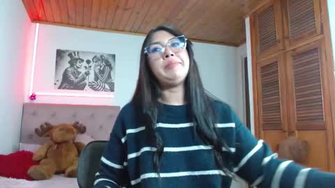 Tifanny online show from October 9, 2025, 4:21 am