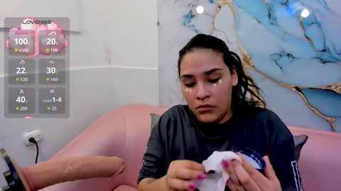 Tiffany online show from November 8, 2025, 7:34 pm