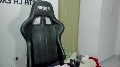 tiffany  online show from December 21, 2024, 8:28 am