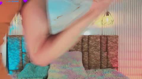tiffany_johnson111 online show from June 24, 2026, 7:24 pm
