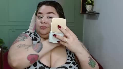 dont forget ask for custom vids  online show from January 6, 2025, 6:58 am