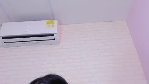 tiffany_mendez online show from February 6, 2025, 12:05 pm