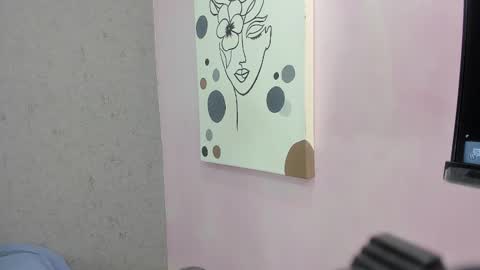 tiffany_mendez online show from October 29, 2025, 12:07 pm