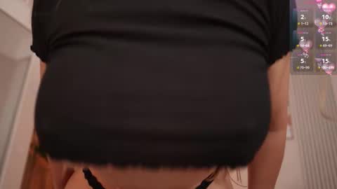 Tiffany online show from October 19, 2025, 3:34 pm