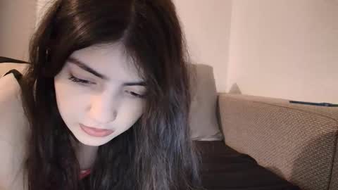 tiffany online show from April 19, 2026, 1:54 pm