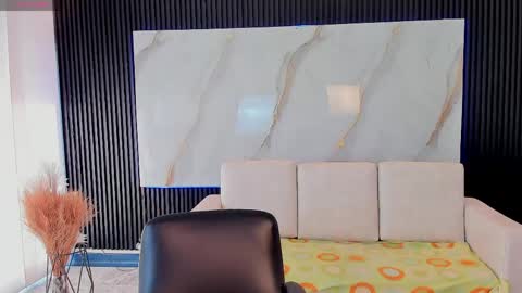 Snapshot of tiffanyhoustton chatting on April 20, 2026, 1:03 pm tiffanyhoustton online show from April 20, 2026, 1:03 pm