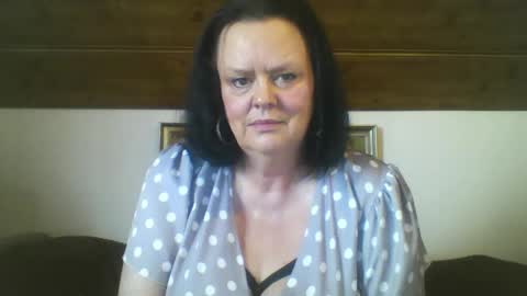 Snapshot of tiffanymature chatting on September 12, 2025, 2:39 pm TiffanyMature online show from September 12, 2025, 2:39 pm
